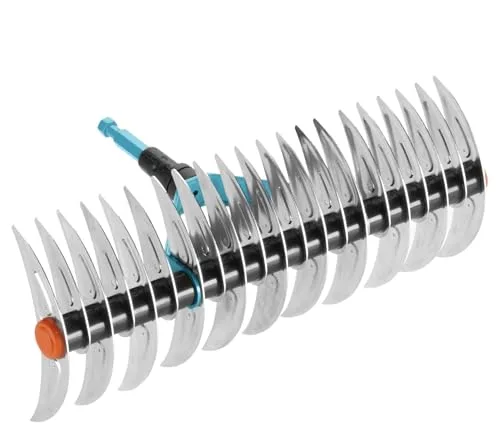 Gardena Rastrillo escarificador combisystem rastrillo para Quitar Musgo y césped enmarañado, Ancho de Trabajo 35 cm, Acero de Calidad, Apto para rastrillar residuos y Piedras (3392-20)