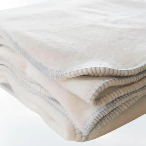 Manta Algodón Mallorquina para Cama o Sofá, Manta de Tacto Suave Ideal para Primavera, Relax o Yoga de algodón Reciclado Hecho en España 140x200 -Blanca