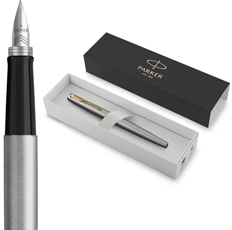 Parker Jotter pluma estilográficacuerpo de acero inoxidable con adorno doradoplumín mediano y tinta azulen estuche de regalo