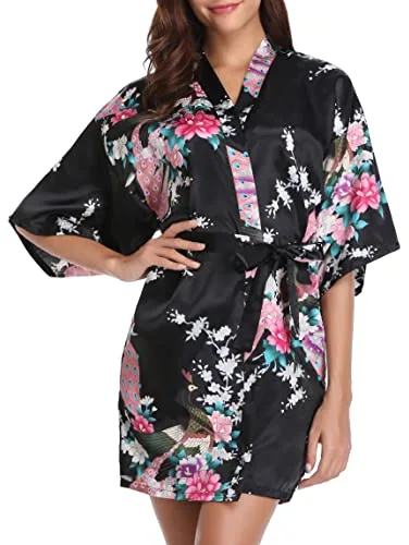 Vlazom Kimono Mujer Vestir Corto de Satén, Bata Seda Mujer de Cuello en V con Estampado Floral y de Pavo Real, Batas Novia y Dama de Honor de Manga 3/4 con Cinturón,Negro,M