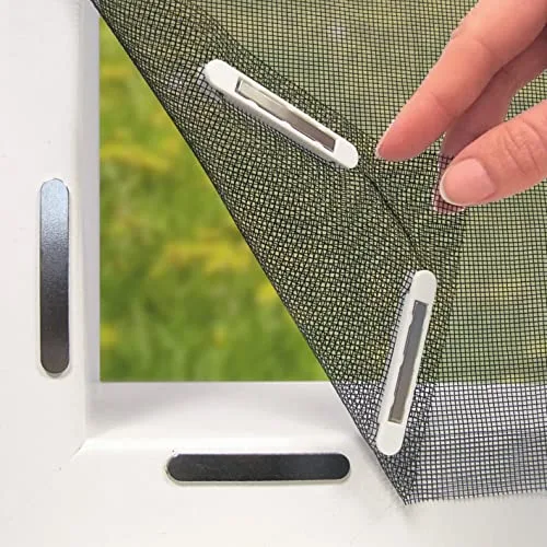 Hoberg Mosquitera para Ventanas con innovadora fijación magnética | Mosquitera Recortable Individualmente hasta 150 x 130 cm, sin taladrar ni atornillar | Fijación de mosquitera con 16 imanes [Negro]