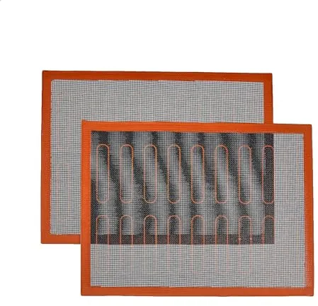 Amazon Basics rectangular tapetes de silicona antiadherente perforados para pan, pastelería, galletas, fácil limpieza, 2 unidad, 40 L x 30 W cm, negro/rojo/blanco