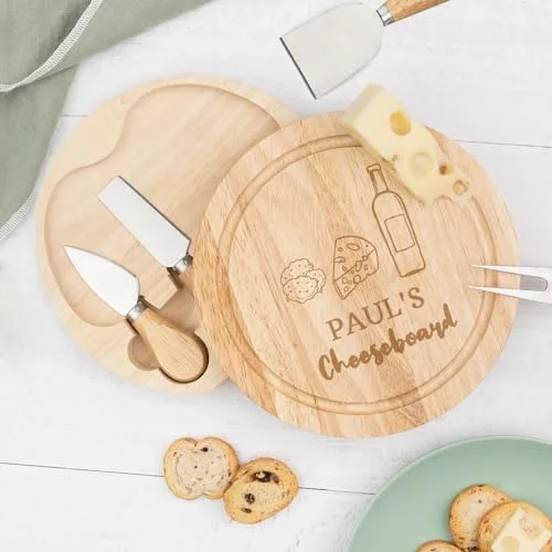 Wanapix | Tabla de Quesos Personalizada | Set Tabla + 4 Cuchillos de Acero Inoxidable | Bandeja/Estuche de Madera con Texto Grabado | 22ø cm | Cheeseboard