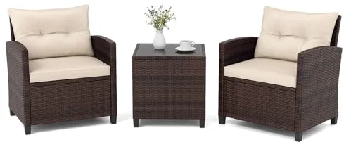 GIANTEX Conjunto de Muebles de Jardín de Exterior de Ratán de 3 Piezas con Cojines Barquülo y Paneles de Vidrio, Compuesto por una Mesa y 2 Sillones (Beige)