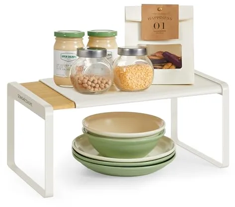 SONGMICS HOME Especiero, Extensible, Organizador de Cocina, Estante de Cocina, Organizador de Armario, Estante Pequeño, Apilable, Zapatero, Bambú Claro y Blanco Crema KCS052W01