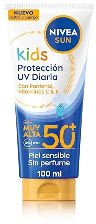 NIVEA SUN Kids Protección Solar UV Diaria SPF 50+ - Crema Solar para Niños para Rostro y Cuerpo - Extra Resistente al Agua y al Sudor - Pantenol, Vitaminas C & E - Sin Perfume - Piel Sensible - 100 ml