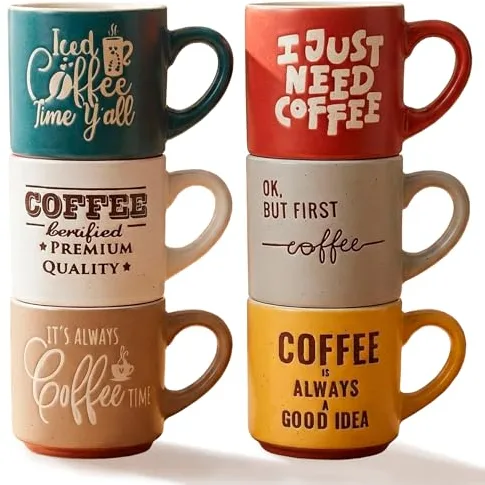 Set de 6 Tazas de Café de Cerámica con Frases Divertidas – Tazas Apilables para Espresso, Café con Leche o Americano – Aptas para Microondas y Lavavajillas – Caja Regalo con 6 x (Espresso / Solo)
