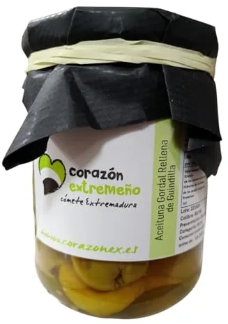 Aceitunas Gordal Rellenas de Guindilla Corazón Extremeño 250 g | Aceitunas Gourmet de Extremadura | Aperitivo Tradicional Español | Ideal para Tapas, Picoteo y Aperitivos